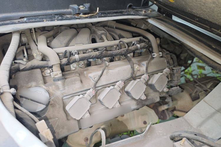 Used CHANGAN KAICHENG Ruixing M60 2020 1.5L Base Version China VI Standard 2-Seater Van with DAM15KR Engine Engine Bay