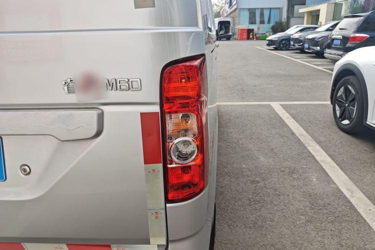 Used CHANGAN KAICHENG Ruixing M60 2020 1.5L Base Version China VI Standard 2-Seater Van with DAM15KR Engine Exterior 3