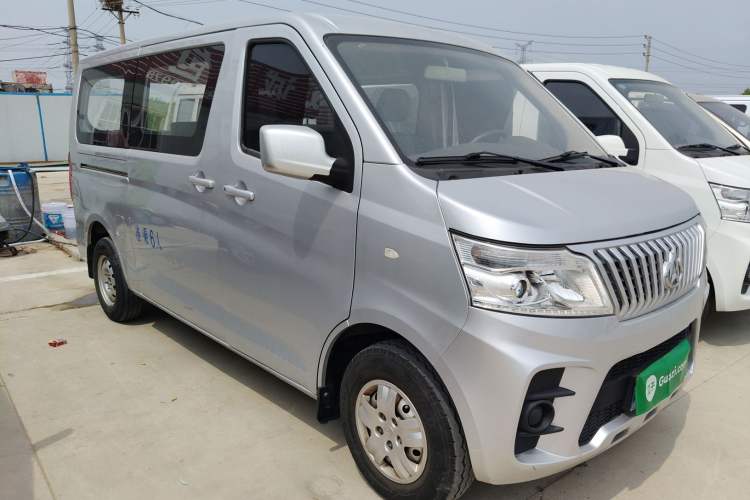 Used CHANGAN KAICHENG Ruixing M60 2020 1.5L Standard Version China VI 6-Seater DAM15KR Front Right 45 Deg