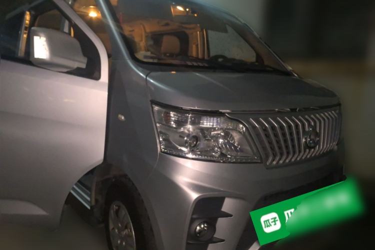Used CHANGAN KAICHENG Ruixing M60 2020 1.5L Standard Version China VI 6-Seater DAM15KR Front Right 45 Deg