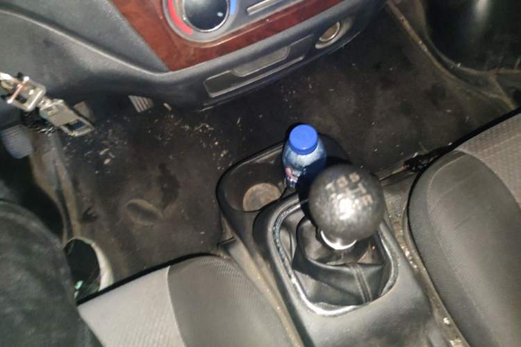 Used CHANGAN KAICHENG Ruixing M60 2020 1.5L Standard Version China VI 6-Seater DAM15KR Gear Lever