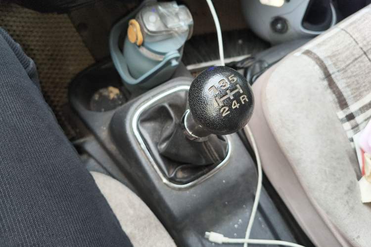 Used CHANGAN KAICHENG Ruixing M60 2020 1.5L Base Version China VI Standard 2-Seater Van with DAM15KR Engine Gear Lever