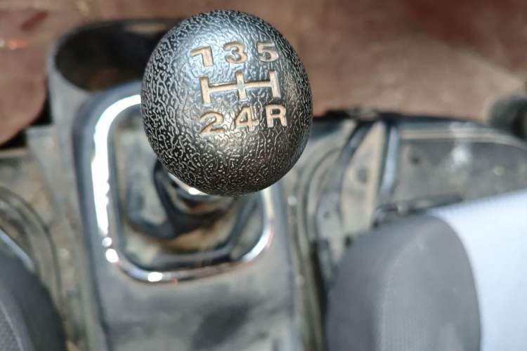 Used CHANGAN KAICHENG Ruixing M60 2020 1.5L Standard Version China VI 6-Seater DAM15KR Gear Lever
