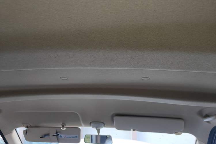 Used CHANGAN KAICHENG Ruixing M60 2020 1.5L Standard Version China VI 6-Seater DAM15KR Headliner