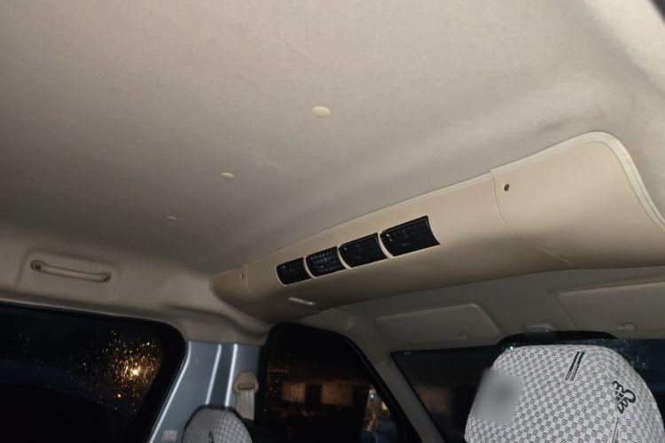 Used CHANGAN KAICHENG Ruixing M60 2020 1.5L Standard Version China VI 6-Seater DAM15KR Headliner