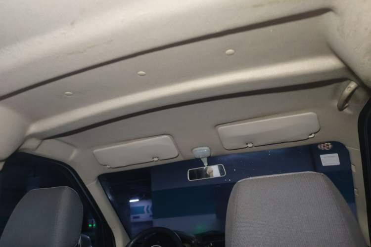 Used CHANGAN KAICHENG Ruixing M60 2020 1.5L Standard Version China VI 6-Seater DAM15KR Headliner