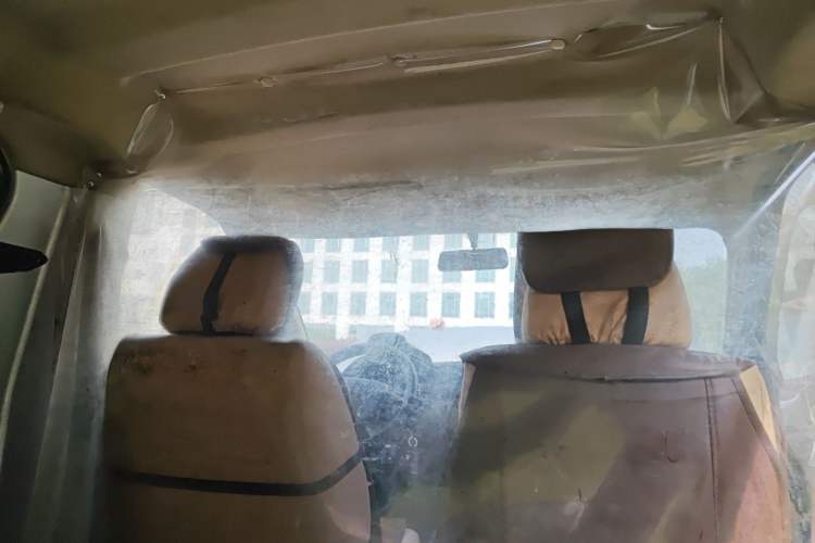 Used CHANGAN KAICHENG Ruixing M60 2020 1.5L Standard Version China VI 6-Seater DAM15KR Headliner