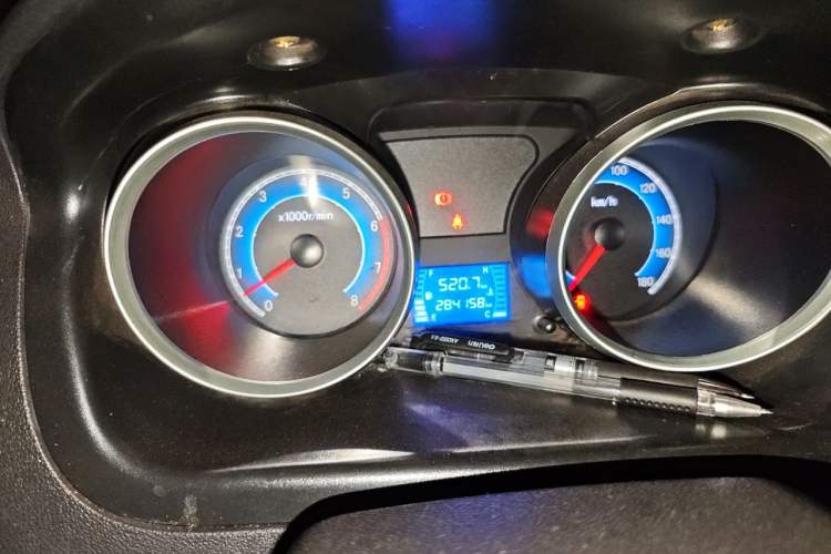 Used CHANGAN KAICHENG Ruixing M60 2020 1.5L Standard Version China VI 6-Seater DAM15KR Instrument Cluster