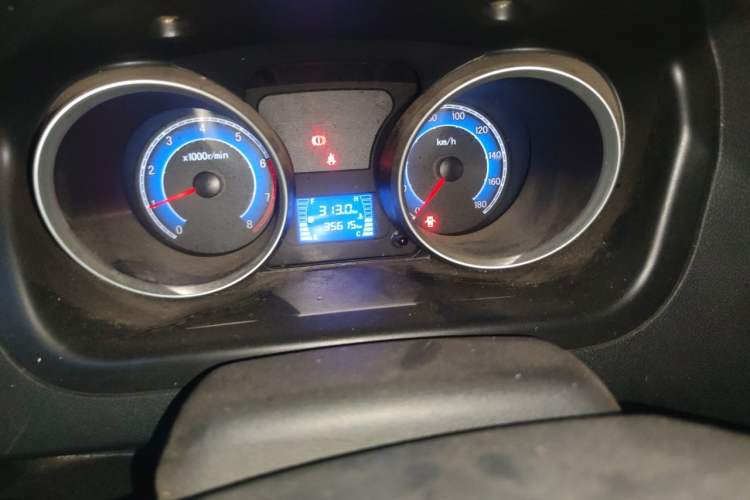 Used CHANGAN KAICHENG Ruixing M60 2020 1.5L Standard Version China VI 6-Seater DAM15KR Instrument Cluster