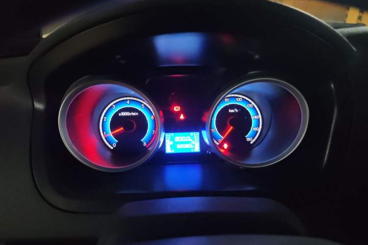 Used CHANGAN KAICHENG Ruixing M60 2020 1.5L Base Version China VI Standard 2-Seater Van with DAM15KR Engine Instrument Cluster