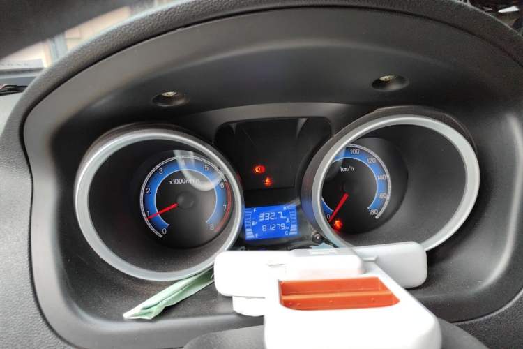 Used CHANGAN KAICHENG Ruixing M60 2020 1.5L Base Version China VI Standard 2-Seater Van with DAM15KR Engine Instrument Cluster