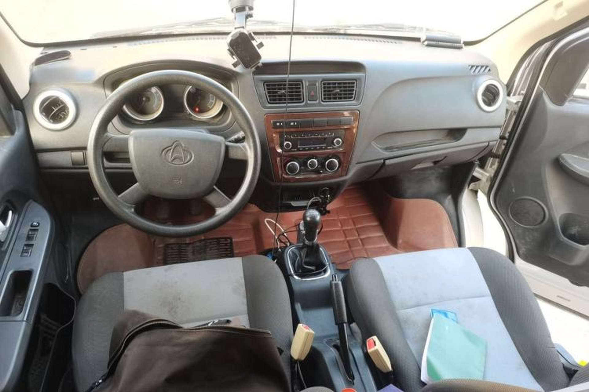 Used CHANGAN KAICHENG Ruixing M60 2020 1.5L Base Version China VI Standard 2-Seater Van with DAM15KR Engine Interior 2