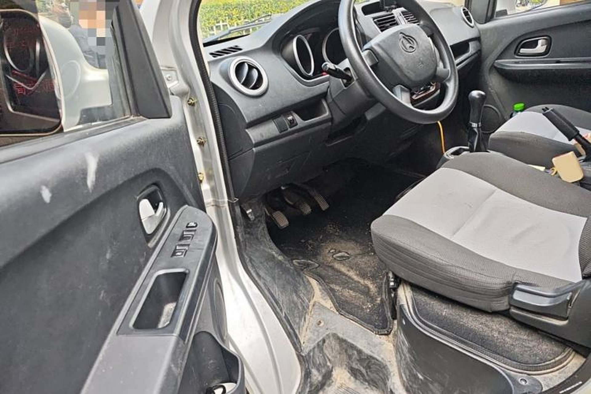 Used CHANGAN KAICHENG Ruixing M60 2020 1.5L Standard Version China VI 6-Seater DAM15KR Interior 3