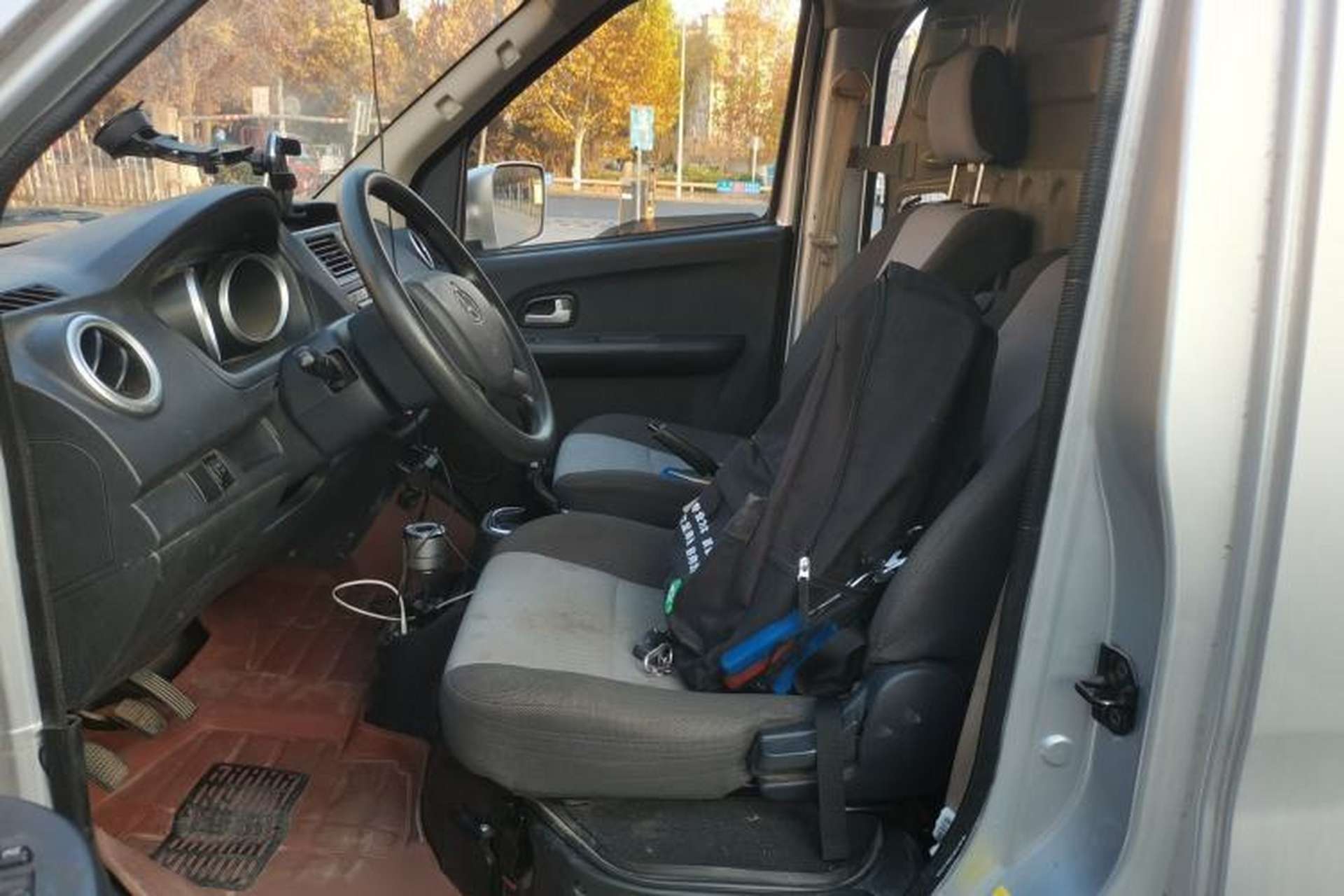 Used CHANGAN KAICHENG Ruixing M60 2020 1.5L Base Version China VI Standard 2-Seater Van with DAM15KR Engine Left Front Seat