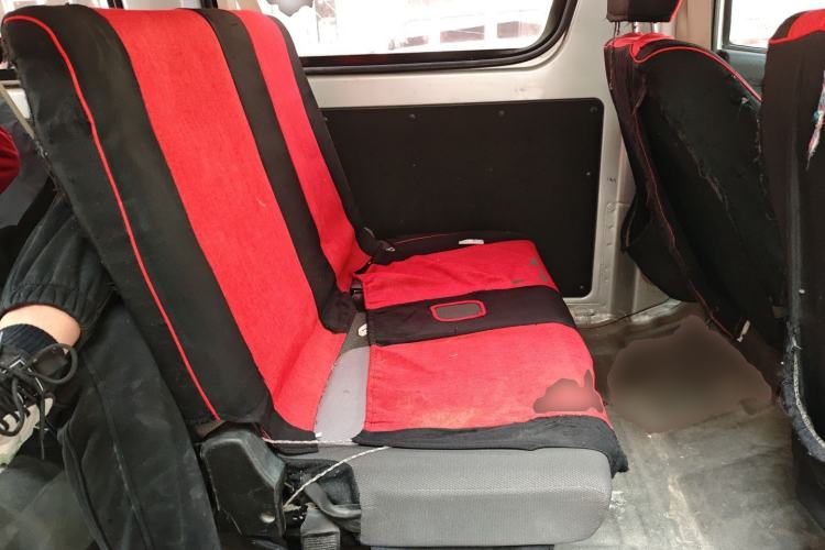 Used CHANGAN KAICHENG Ruixing M60 2020 1.5L Standard Version China VI 6-Seater DAM15KR Left Rear Seat