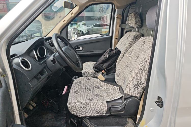 Used CHANGAN KAICHENG Ruixing M60 2020 1.5L Base Version China VI Standard 2-Seater Van with DAM15KR Engine Left Rear Seat
