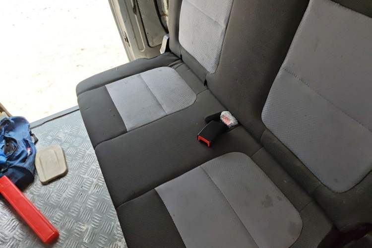 Used CHANGAN KAICHENG Ruixing M60 2020 1.5L Standard Version China VI 6-Seater DAM15KR Left Rear Seat