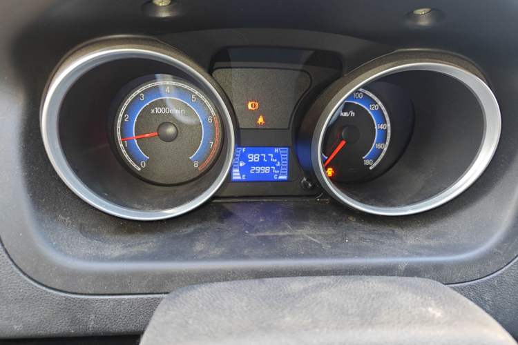 Used CHANGAN KAICHENG Ruixing M60 2020 1.5L Standard Version China VI 6-Seater DAM15KR Odometer Close Up