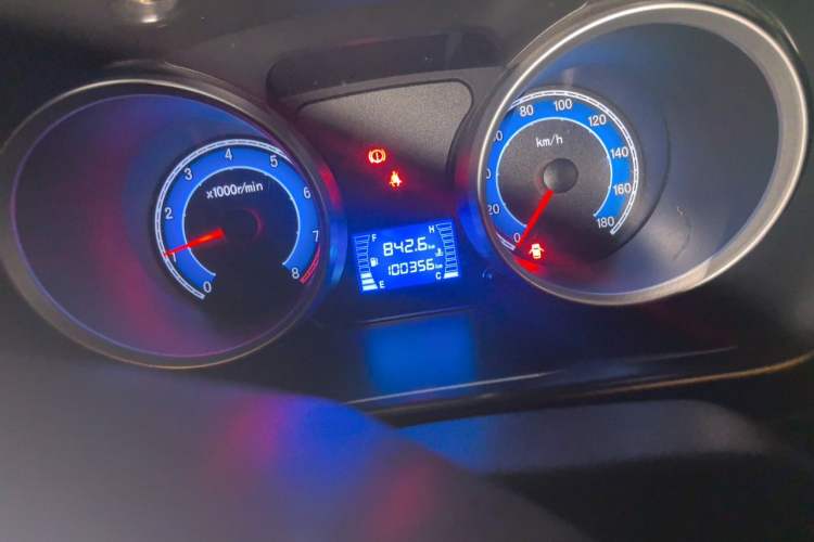 Used CHANGAN KAICHENG Ruixing M60 2020 1.5L Standard Version China VI 6-Seater DAM15KR Odometer Close Up