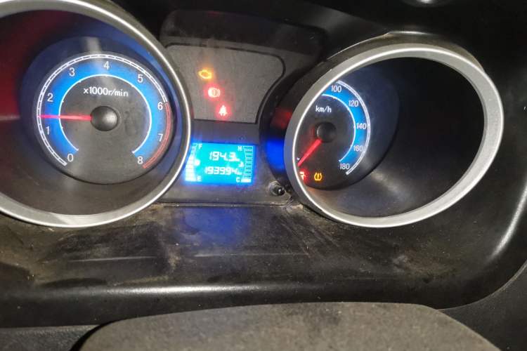 Used CHANGAN KAICHENG Ruixing M60 2020 1.5L Standard Version China VI 6-Seater DAM15KR Odometer Close Up