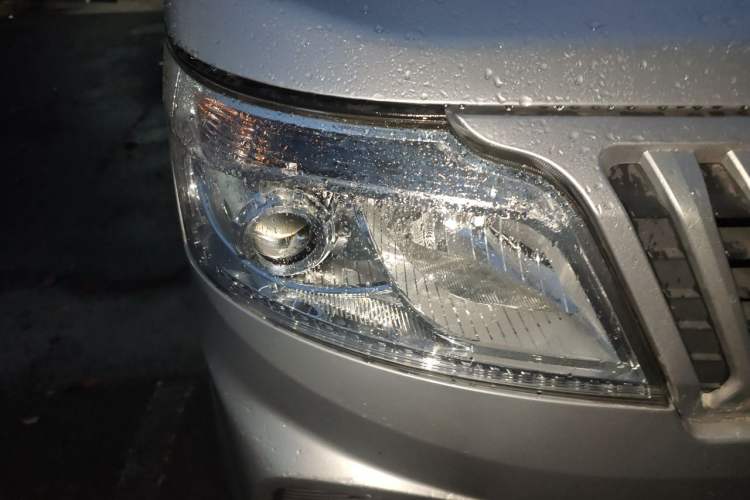 Used CHANGAN KAICHENG Ruixing M60 2020 1.5L Standard Version China VI 6-Seater DAM15KR Right Front Headlight