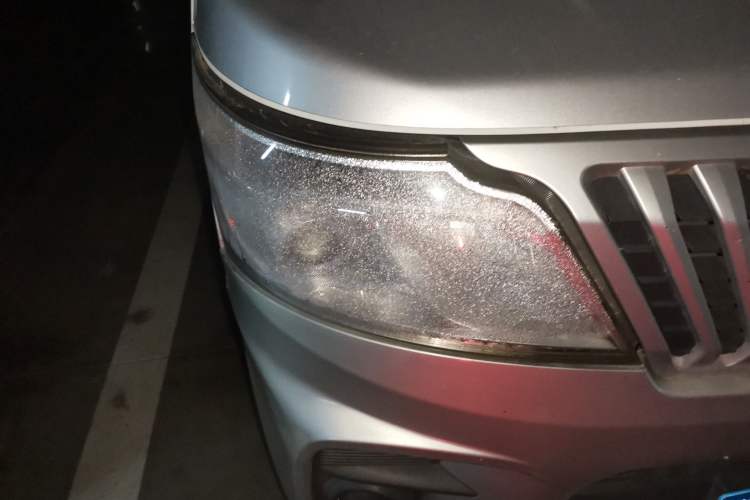 Used CHANGAN KAICHENG Ruixing M60 2020 1.5L Standard Version China VI 6-Seater DAM15KR Right Front Headlight