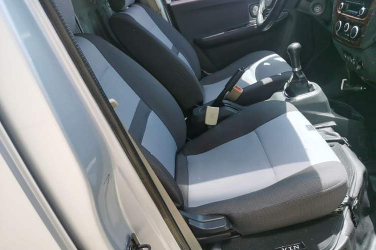 Used CHANGAN KAICHENG Ruixing M60 2020 1.5L Base Version China VI Standard 2-Seater Van with DAM15KR Engine Right Front Seat