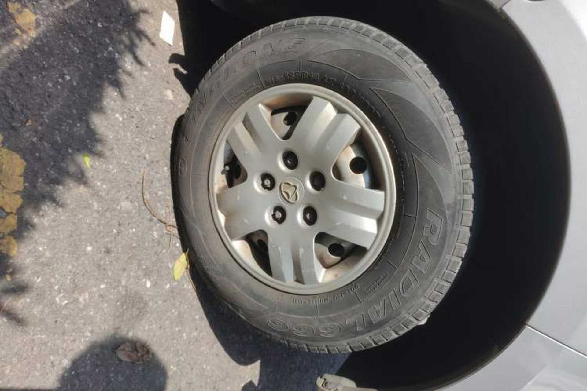 Used CHANGAN KAICHENG Ruixing M60 2020 1.5L Standard Version China VI 6-Seater DAM15KR Right Front Wheel Hub