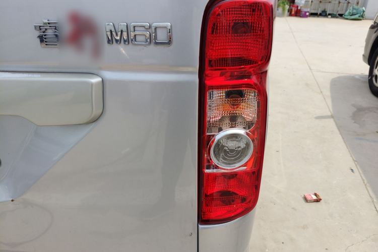 Used CHANGAN KAICHENG Ruixing M60 2020 1.5L Standard Version China VI 6-Seater DAM15KR Right Rear Taillight