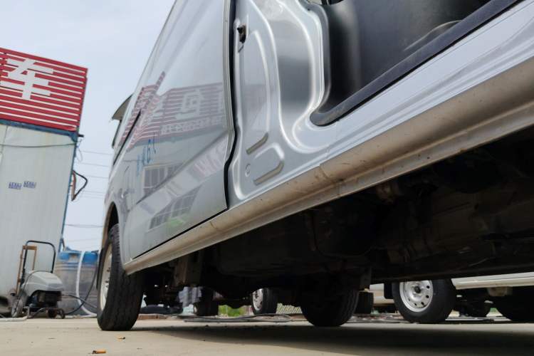 Used CHANGAN KAICHENG Ruixing M60 2020 1.5L Standard Version China VI 6-Seater DAM15KR Right Side Sill