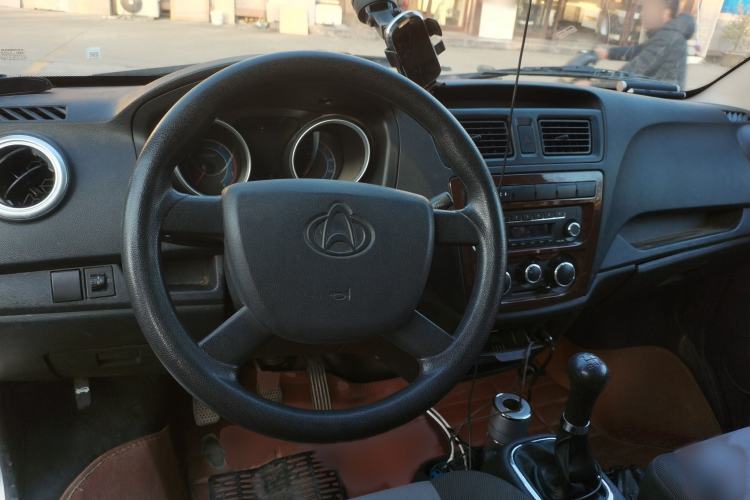 Used CHANGAN KAICHENG Ruixing M60 2020 1.5L Base Version China VI Standard 2-Seater Van with DAM15KR Engine Steering Wheel