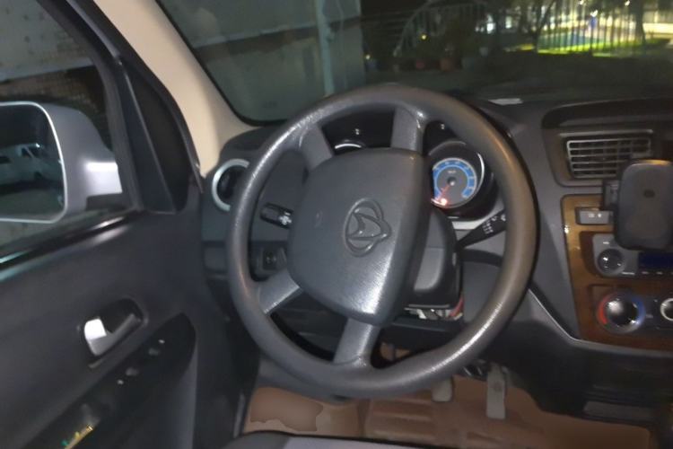 Used CHANGAN KAICHENG Ruixing M60 2020 1.5L Standard Version China VI 6-Seater DAM15KR Steering Wheel