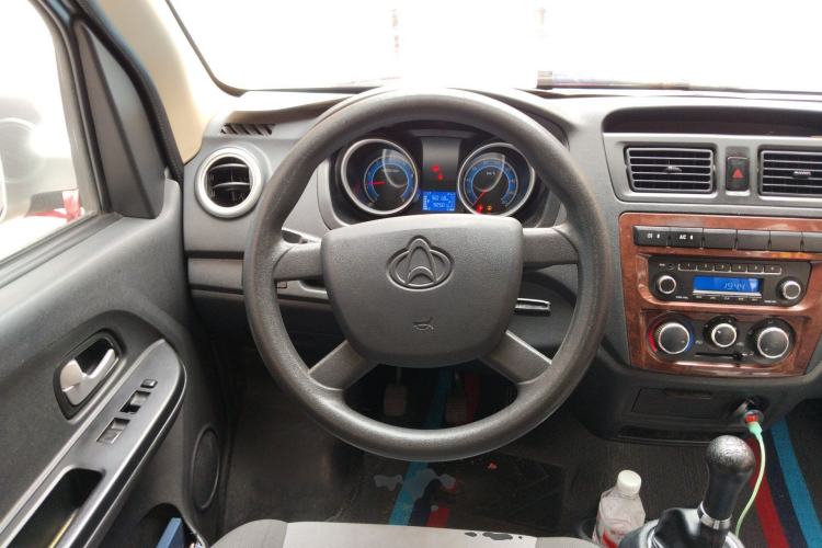 Used CHANGAN KAICHENG Ruixing M60 2020 1.5L Standard Version China VI 6-Seater DAM15KR Steering Wheel