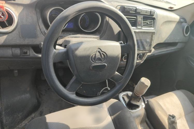 Used CHANGAN KAICHENG Ruixing M60 2020 1.6L Standard Version China VI 6-Seater CNG DAM16KRC Steering Wheel