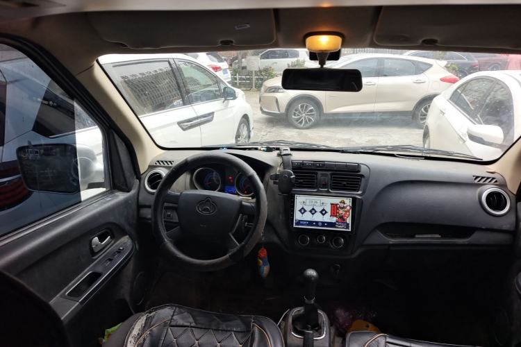 Used CHANGAN KAICHENG Ruixing M60 2020 1.5L Standard Version China VI 6-Seater DAM15KR Steering Wheel