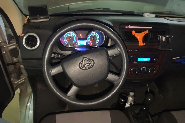 Used CHANGAN KAICHENG Ruixing M60 2020 1.5L Base Version China VI Standard 2-Seater Van with DAM15KR Engine Steering Wheel