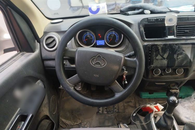 Used CHANGAN KAICHENG Ruixing M60 2020 1.5L Standard Version China VI Van with 5 Seats Equipped with DAM15KR Steering Wheel