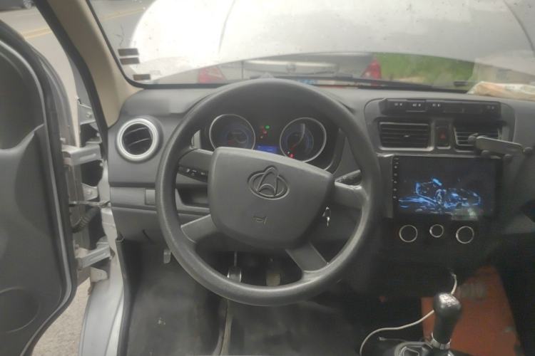Used CHANGAN KAICHENG Ruixing M60 2020 1.6L Base Version China VI Standard 7-Seater CNG DAM16KRC Steering Wheel