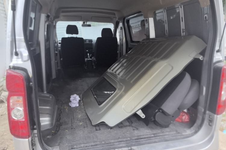 Used CHANGAN KAICHENG Ruixing M60 2020 1.5L Standard Version China VI Van with 5 Seats Equipped with DAM15KR Trunk