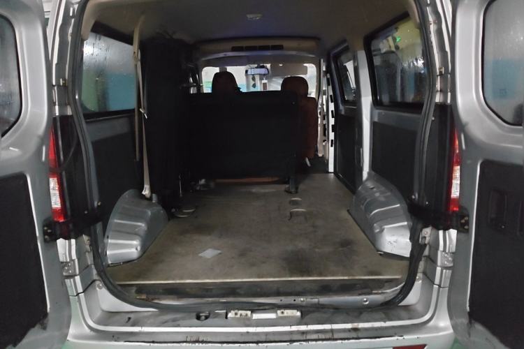 Used CHANGAN KAICHENG Ruixing M60 2020 1.5L Standard Version China VI 6-Seater DAM15KR Trunk