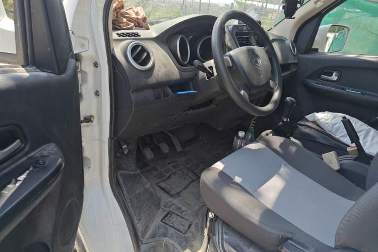 Used CHANGAN KAICHENG Ruixing M60 2020 1.5L Standard Version China VI 6-Seater DAM15KR Driver Seat