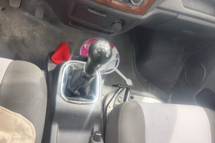 Used CHANGAN KAICHENG Ruixing M60 2020 1.5L Base Version China VI Standard 2-Seater Van with DAM15KR Engine Gear Lever