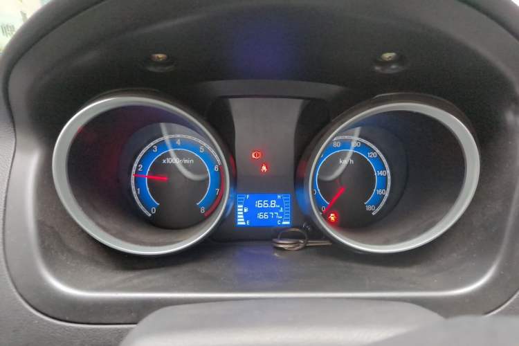 Used CHANGAN KAICHENG Ruixing M60 2020 1.5L Standard Version China VI 6-Seater DAM15KR Instrument Cluster