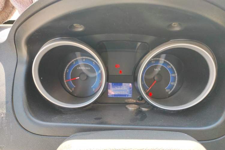 Used CHANGAN KAICHENG Ruixing M60 2020 1.5L Base Version China VI Standard 2-Seater Van with DAM15KR Engine Instrument Cluster