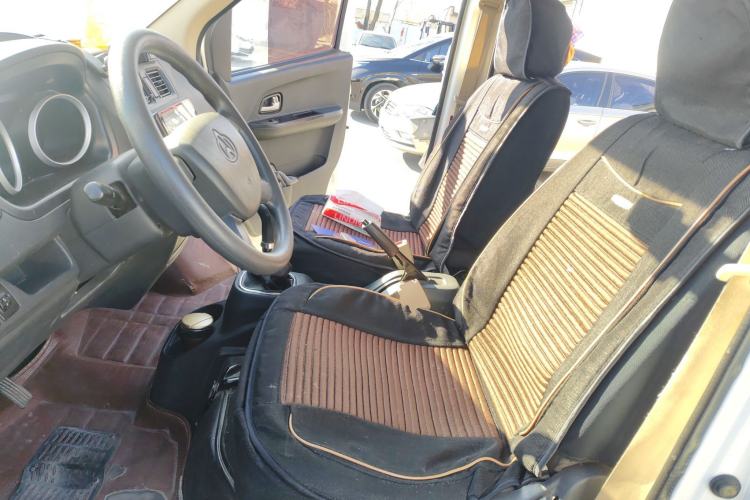 Used CHANGAN KAICHENG Ruixing M60 2020 1.5L Standard Version China VI Van with 5 Seats Equipped with DAM15KR Left Front Seat