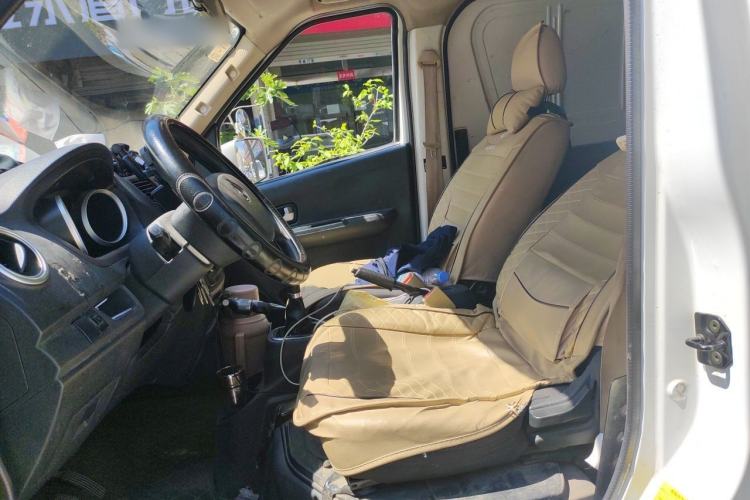Used CHANGAN KAICHENG Ruixing M60 2020 1.5L Base Version China VI Standard 2-Seater Van with DAM15KR Engine Left Front Seat