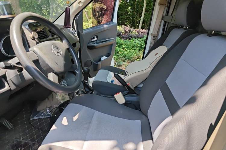 Used CHANGAN KAICHENG Ruixing M60 2020 1.5L Base Version China VI Standard 2-Seater Van with DAM15KR Engine Left Front Seat