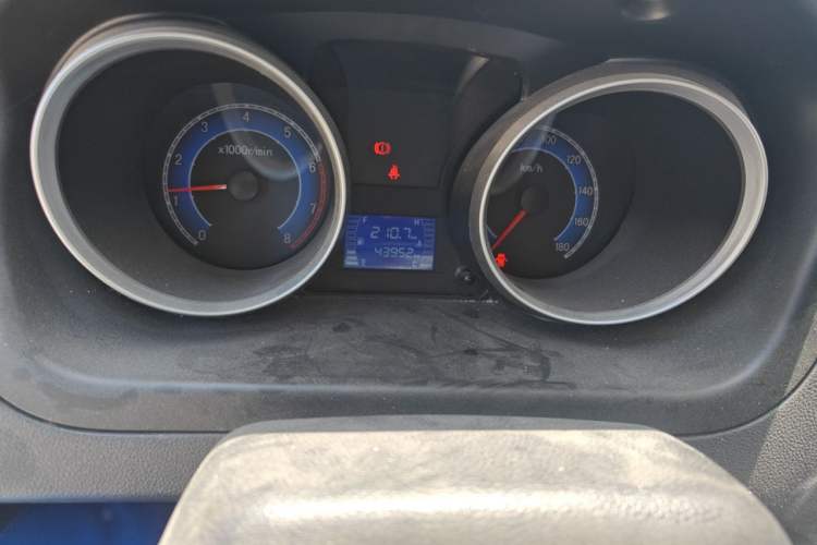 Used CHANGAN KAICHENG Ruixing M60 2020 1.5L Standard Version China VI 6-Seater DAM15KR Odometer Close Up