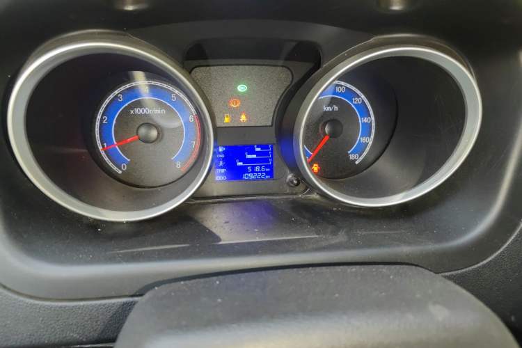 Used CHANGAN KAICHENG Ruixing M60 2020 1.6L Standard Version China VI 6-Seater CNG DAM16KRC Odometer Close Up