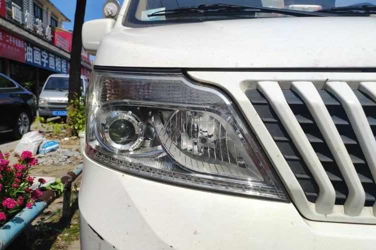 Used CHANGAN KAICHENG Ruixing M60 2020 1.5L Base Version China VI Standard 2-Seater Van with DAM15KR Engine Right Front Headlight